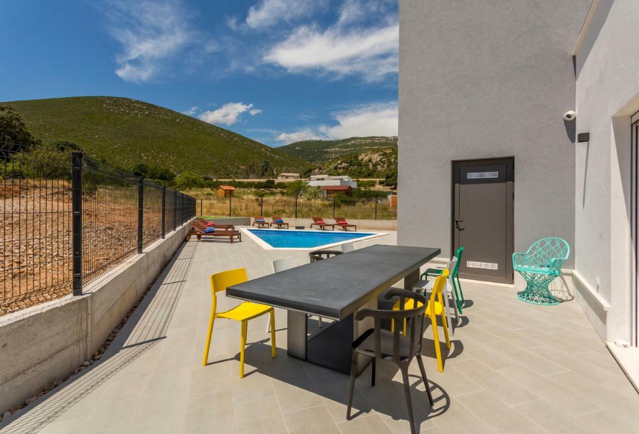 Villa Mila Kastela Kastel Novi Exterior photo